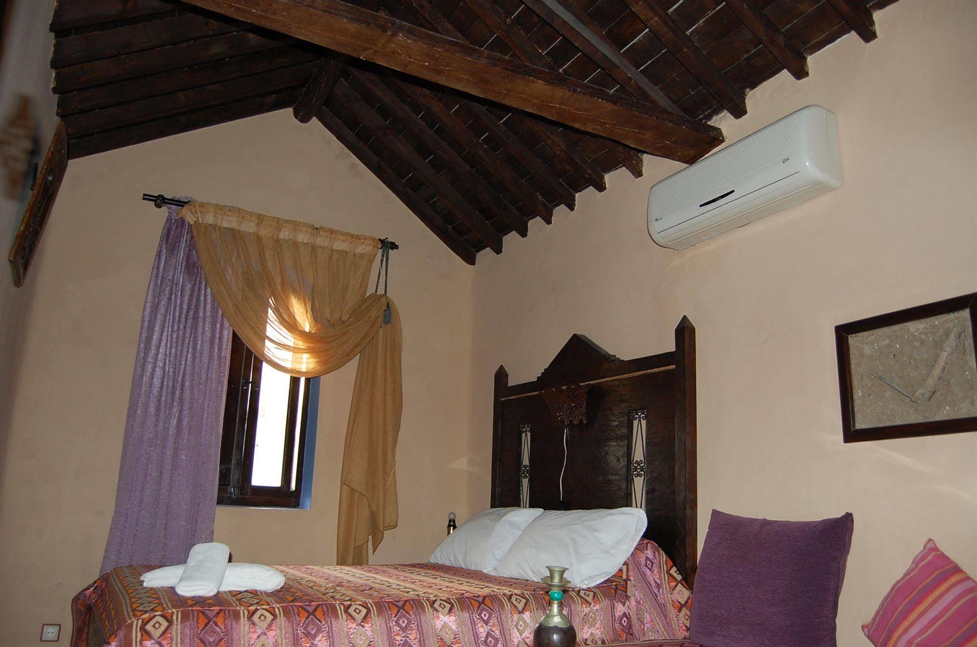Dar Zman Bed and Breakfast Chefchaouen Buitenkant foto